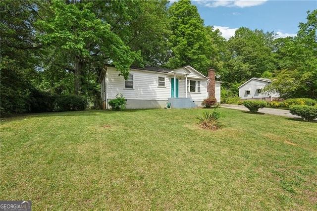 6300 Sweetbriar Drive SW, Mableton, GA 30126