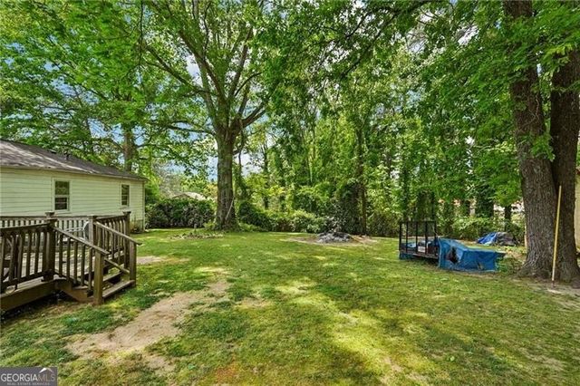 6300 Sweetbriar Drive SW, Mableton, GA 30126