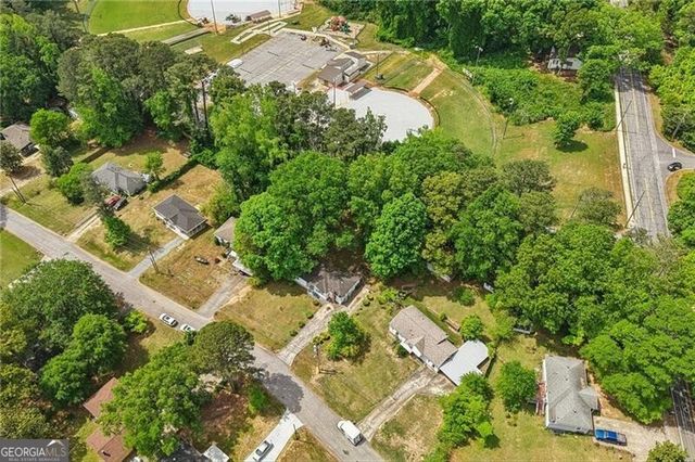 6300 Sweetbriar Drive SW, Mableton, GA 30126