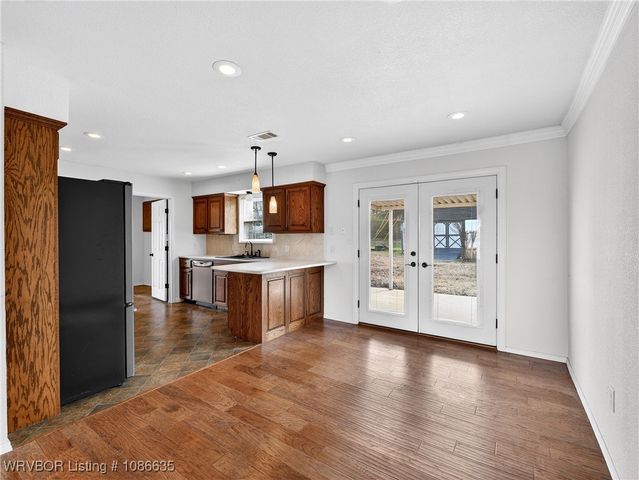 1205 W George Avenue, Pocola, OK 74902