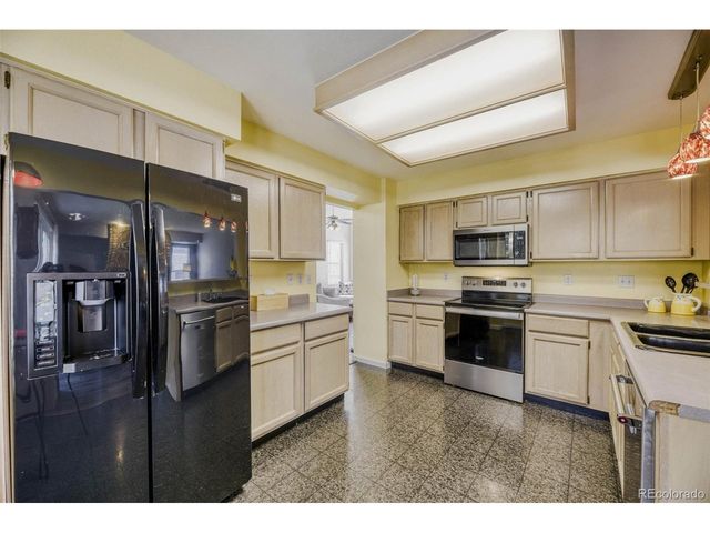 6285 S Van Gordon Way, Littleton, CO 80127