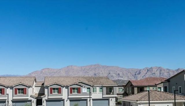7312 North Decatur Boulevard 6, North Las Vegas, NV 89131
