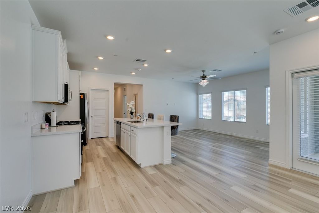 7312 North Decatur Boulevard 6, North Las Vegas, NV 89131 — photo 5