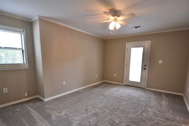 170 Riverview Dr, Malvern, AR 72104