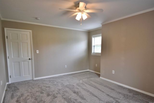 170 Riverview Dr, Malvern, AR 72104