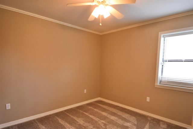170 Riverview Dr, Malvern, AR 72104