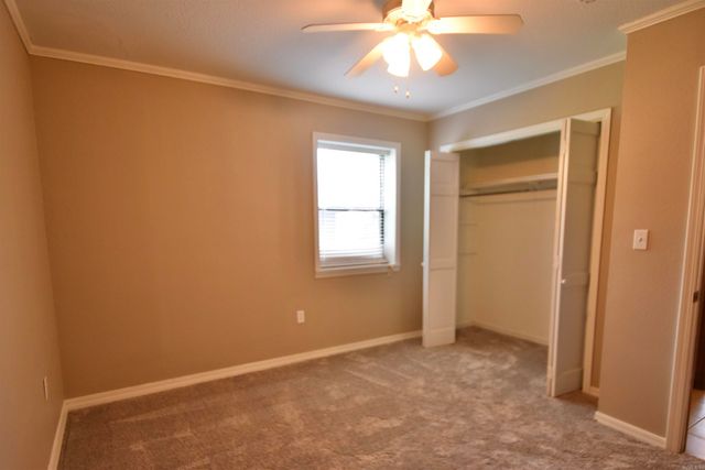 170 Riverview Dr, Malvern, AR 72104