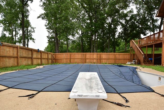 170 Riverview Dr, Malvern, AR 72104