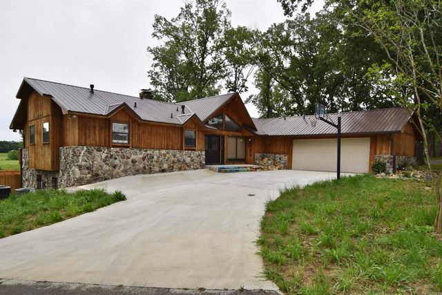 170 Riverview Dr, Malvern, AR 72104