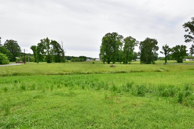 170 Riverview Dr, Malvern, AR 72104