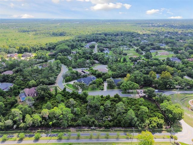 6107 WATERS WAY, Weeki Wachee, FL 34607
