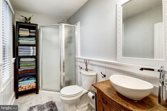 2448 LITITZ PIKE, Lancaster, PA 17601