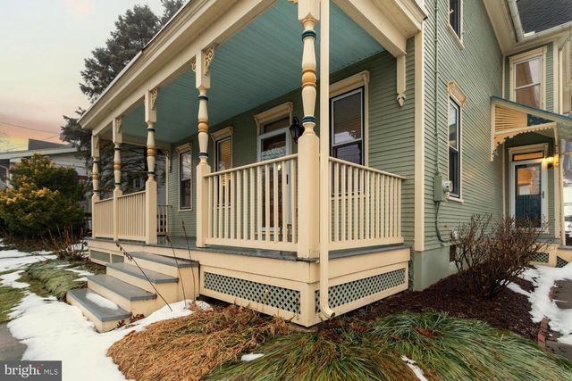 2448 LITITZ PIKE, Lancaster, PA 17601