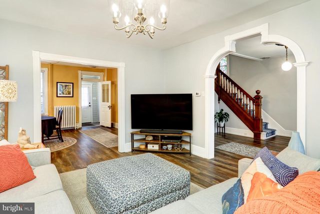 2448 LITITZ PIKE, Lancaster, PA 17601