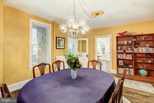 2448 LITITZ PIKE, Lancaster, PA 17601