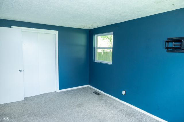 1565 W State Road 32, Crawfordsville, IN 47933