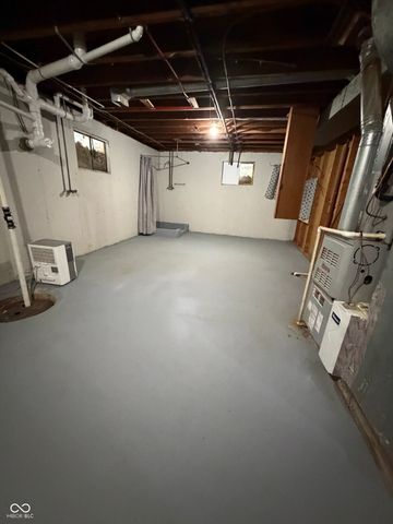 1565 W State Road 32, Crawfordsville, IN 47933