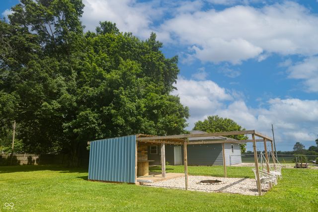 1565 W State Road 32, Crawfordsville, IN 47933