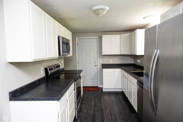 1565 W State Road 32, Crawfordsville, IN 47933