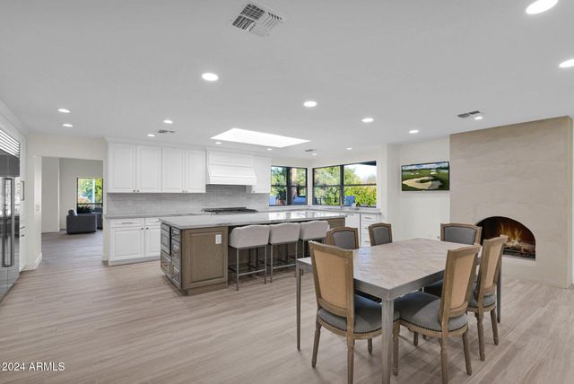 6834 E BELMONT Circle, Paradise Valley, AZ 85253