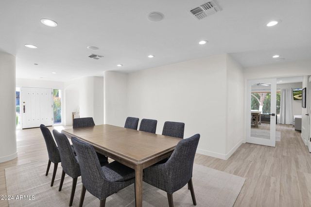 6834 E BELMONT Circle, Paradise Valley, AZ 85253