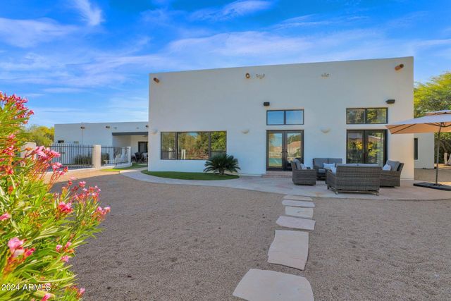 6834 E BELMONT Circle, Paradise Valley, AZ 85253