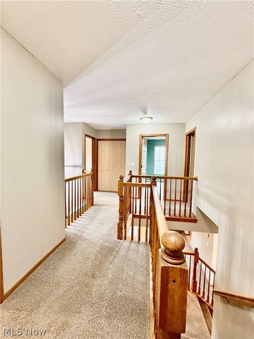 3076 Ravineview Circle, Stow, OH 44224