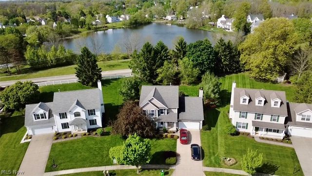 3076 Ravineview Circle, Stow, OH 44224