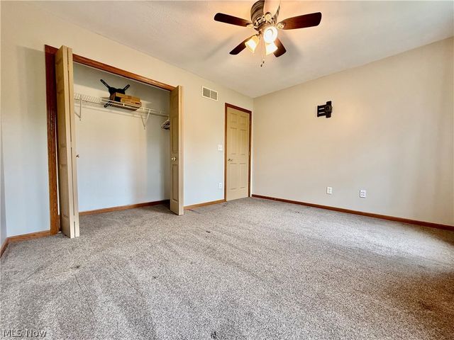 3076 Ravineview Circle, Stow, OH 44224