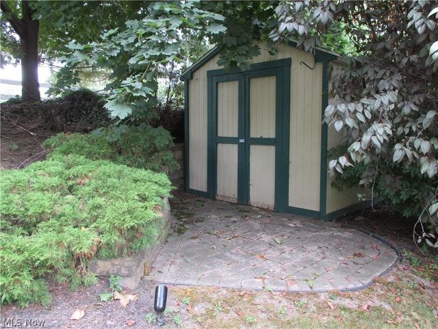 3076 Ravineview Circle, Stow, OH 44224