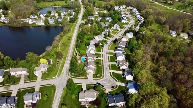 3076 Ravineview Circle, Stow, OH 44224