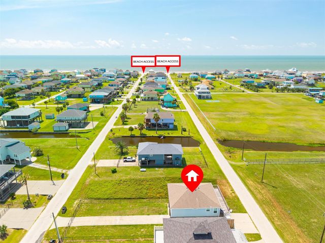 955 Townsend Drive, Crystal Beach, TX 77650
