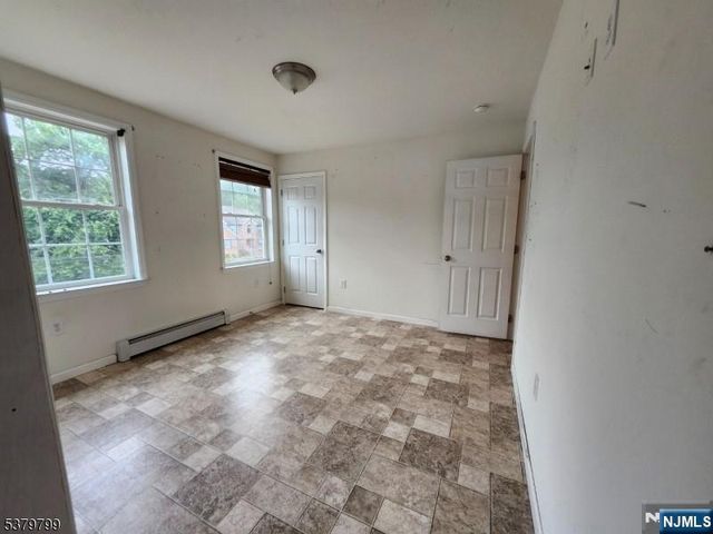 128 Big Piece Road, Fairfield, NJ 07004