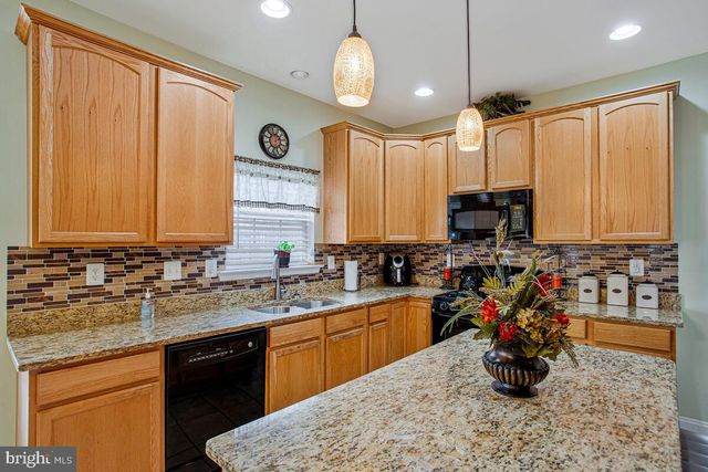 5911 KAVEH CT, Upper Marlboro, MD 20772