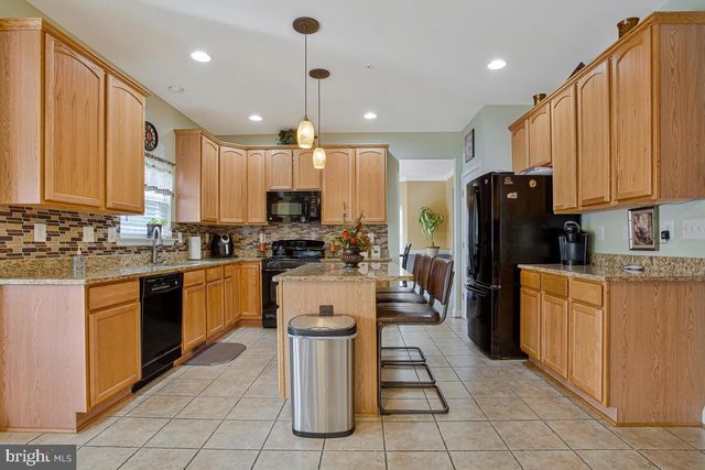 5911 KAVEH CT, Upper Marlboro, MD 20772