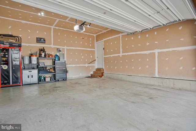 5911 KAVEH CT, Upper Marlboro, MD 20772