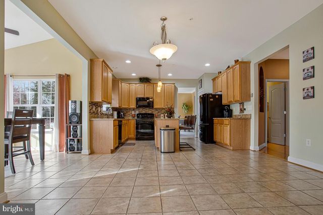 5911 KAVEH CT, Upper Marlboro, MD 20772