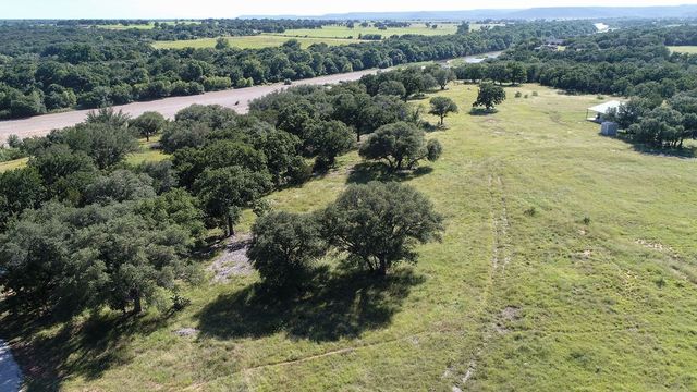15 Waterwood Loop, Mineral Wells, TX 76067