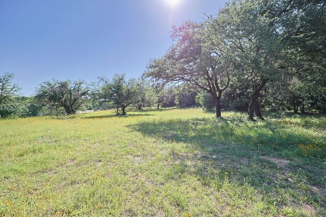 15 Waterwood Loop, Mineral Wells, TX 76067