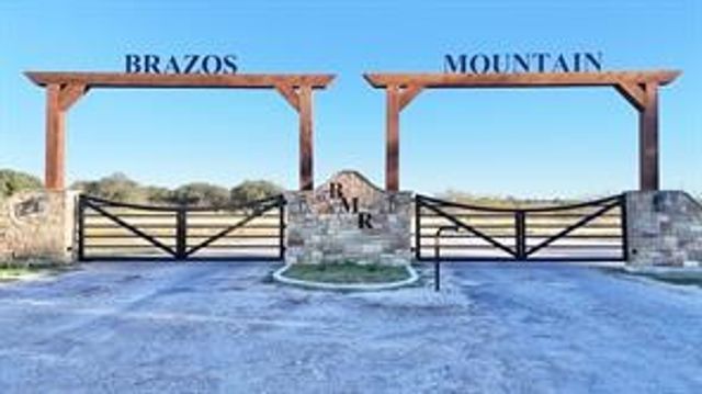 15 Waterwood Loop, Mineral Wells, TX 76067