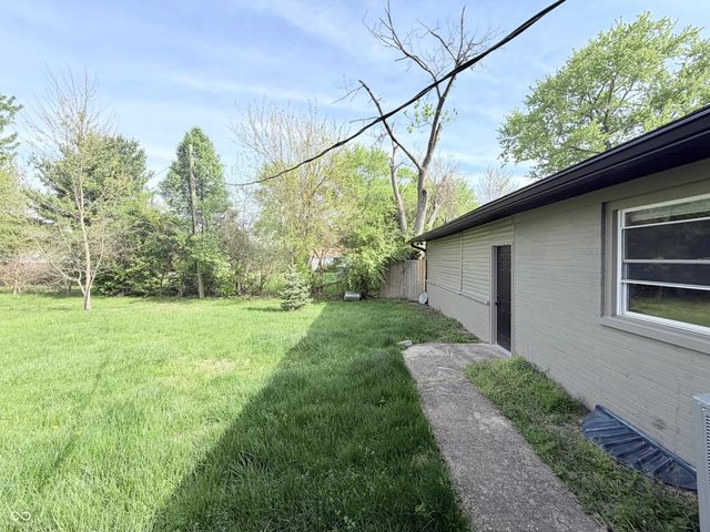 11230 N College Avenue, Carmel, IN 46032