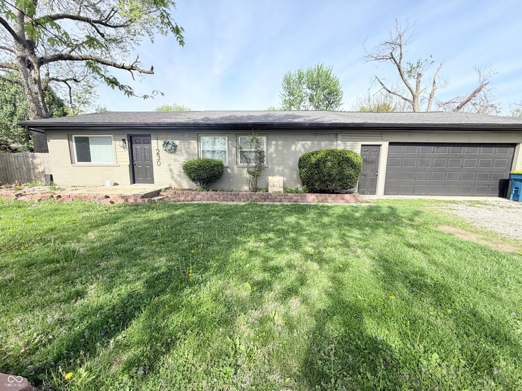 11230 N College Avenue, Carmel, IN 46032