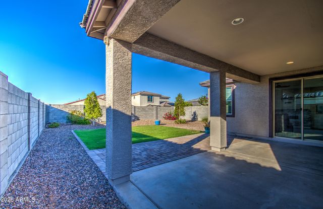 12862 W OCOTILLO Road, Glendale, AZ 85307