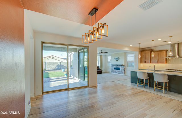 12862 W OCOTILLO Road, Glendale, AZ 85307