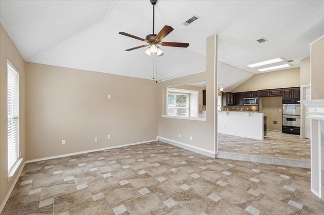 5505 Eagle Rock Road, Arlington, TX 76017