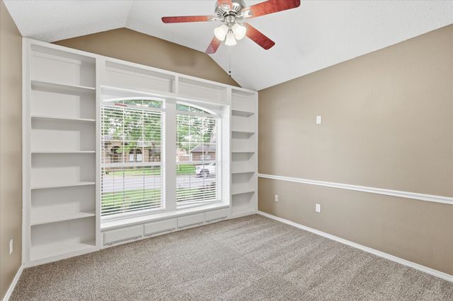 5505 Eagle Rock Road, Arlington, TX 76017