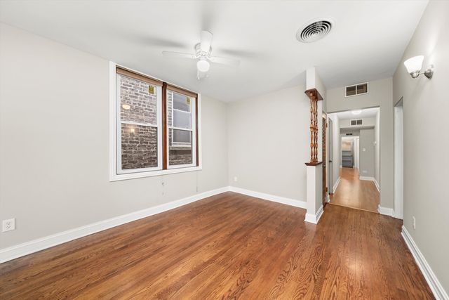2420 S Oakley Avenue 2, Chicago, IL 60608