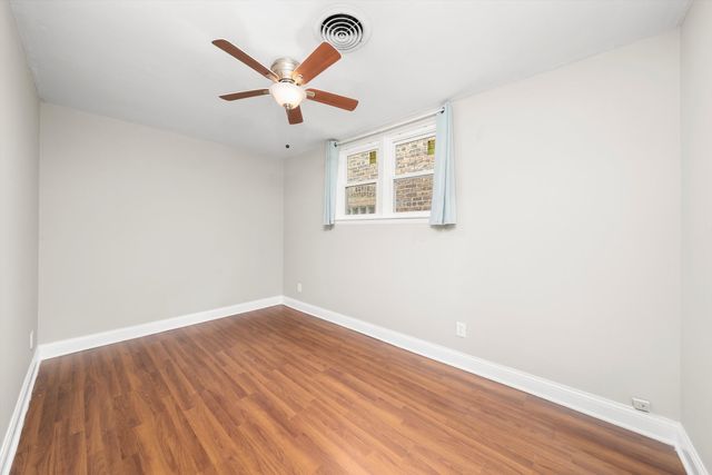 2420 S Oakley Avenue 2, Chicago, IL 60608