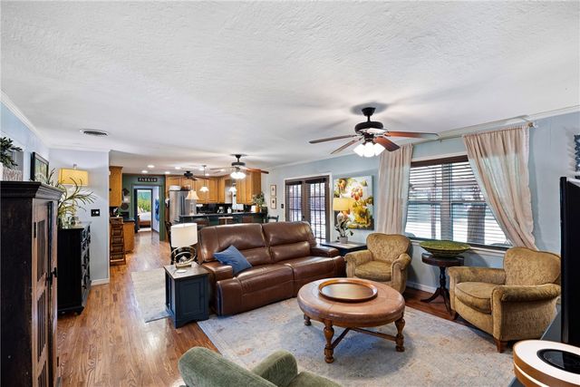 234 S Arlington, Russellville, AR 72801