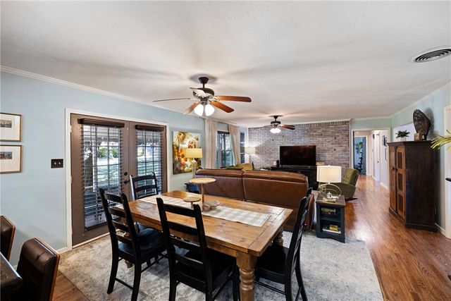 234 S Arlington, Russellville, AR 72801